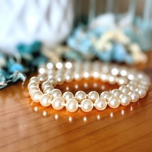 Vintage Faux Pearl Necklace